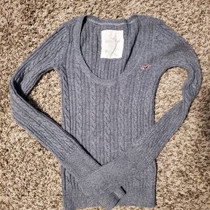 Hollister sweater